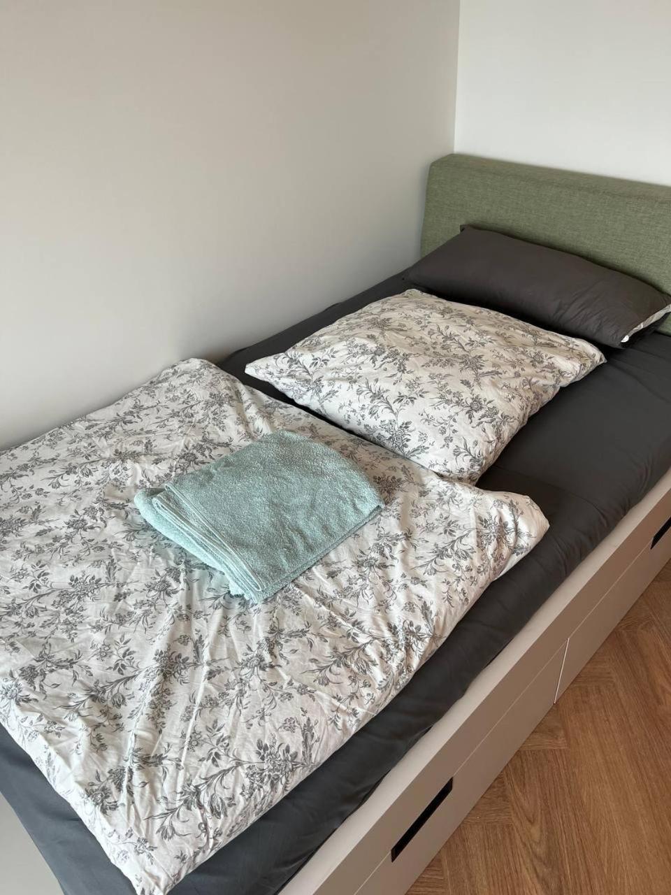 Cozy Modern Studio Next To Easy Side Galley Berlin Ngoại thất bức ảnh